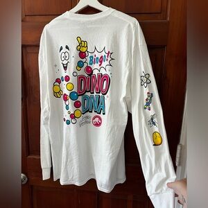 Jurassic World Dino DNA Long Sleeve T-Shirt XL – Universal Studios, Mr. DNA